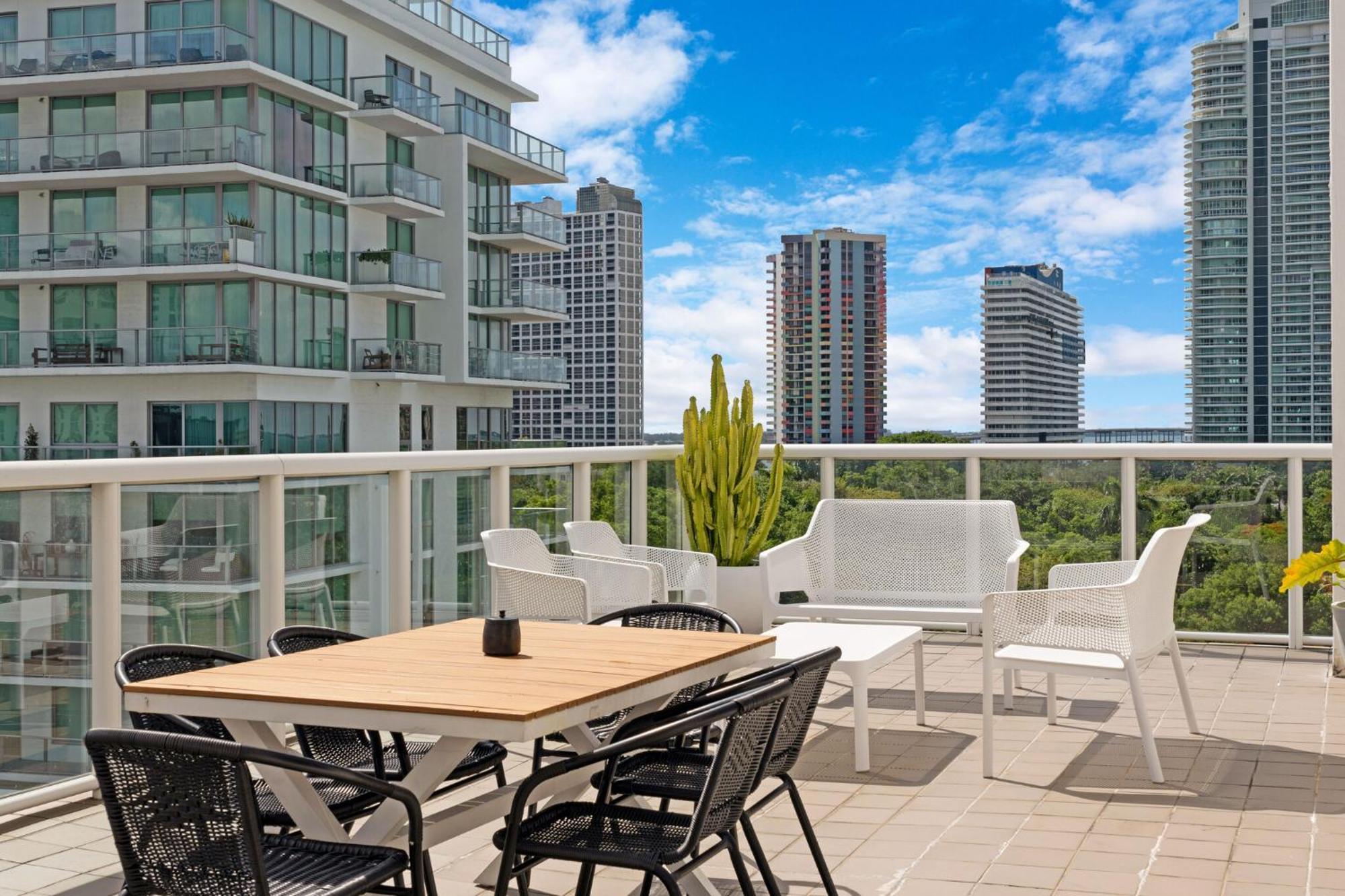 Roami At Habitat Brickell Lejlighedshotel Miami Værelse billede